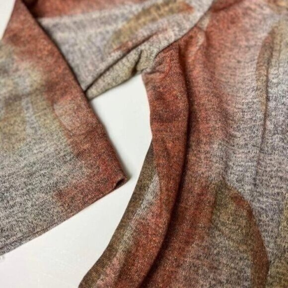 SARA & Co Bronze Rust Glitter Top Size 12 - Picture 2 of 7